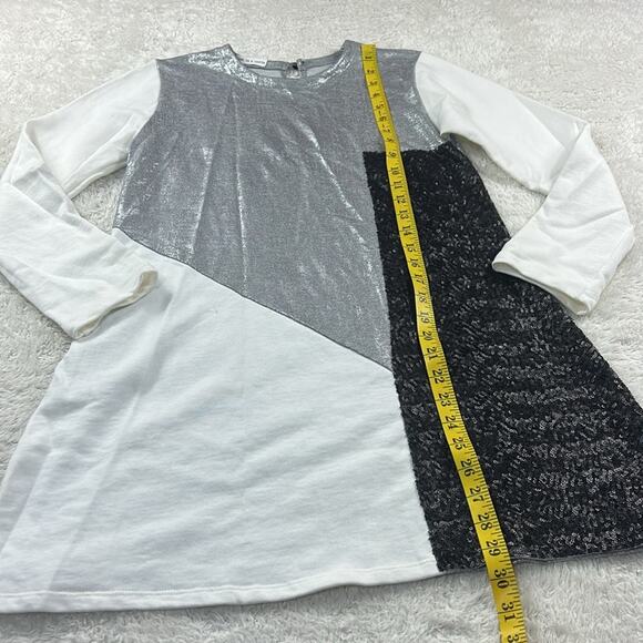 Two in a Castle geometric colorblock long sleeved shift dress, 11 - Picture 4 of 8